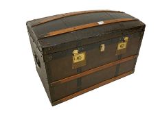 Early 20th century travelling trunk