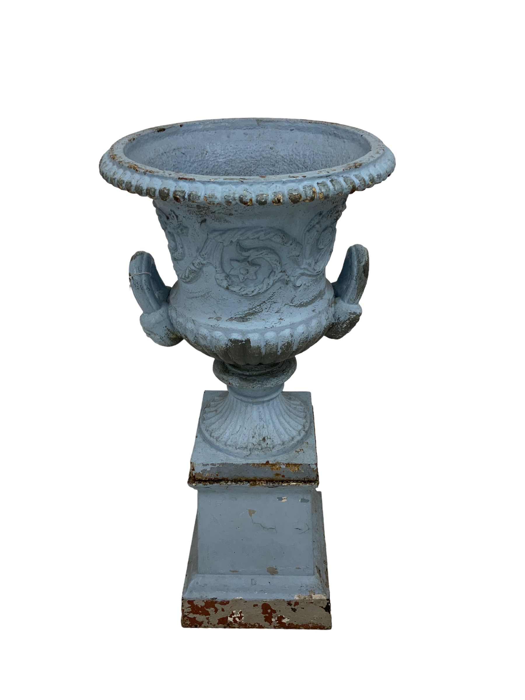 Late 19th century cast iron centre-piece painted urn planter - Image 3 of 5