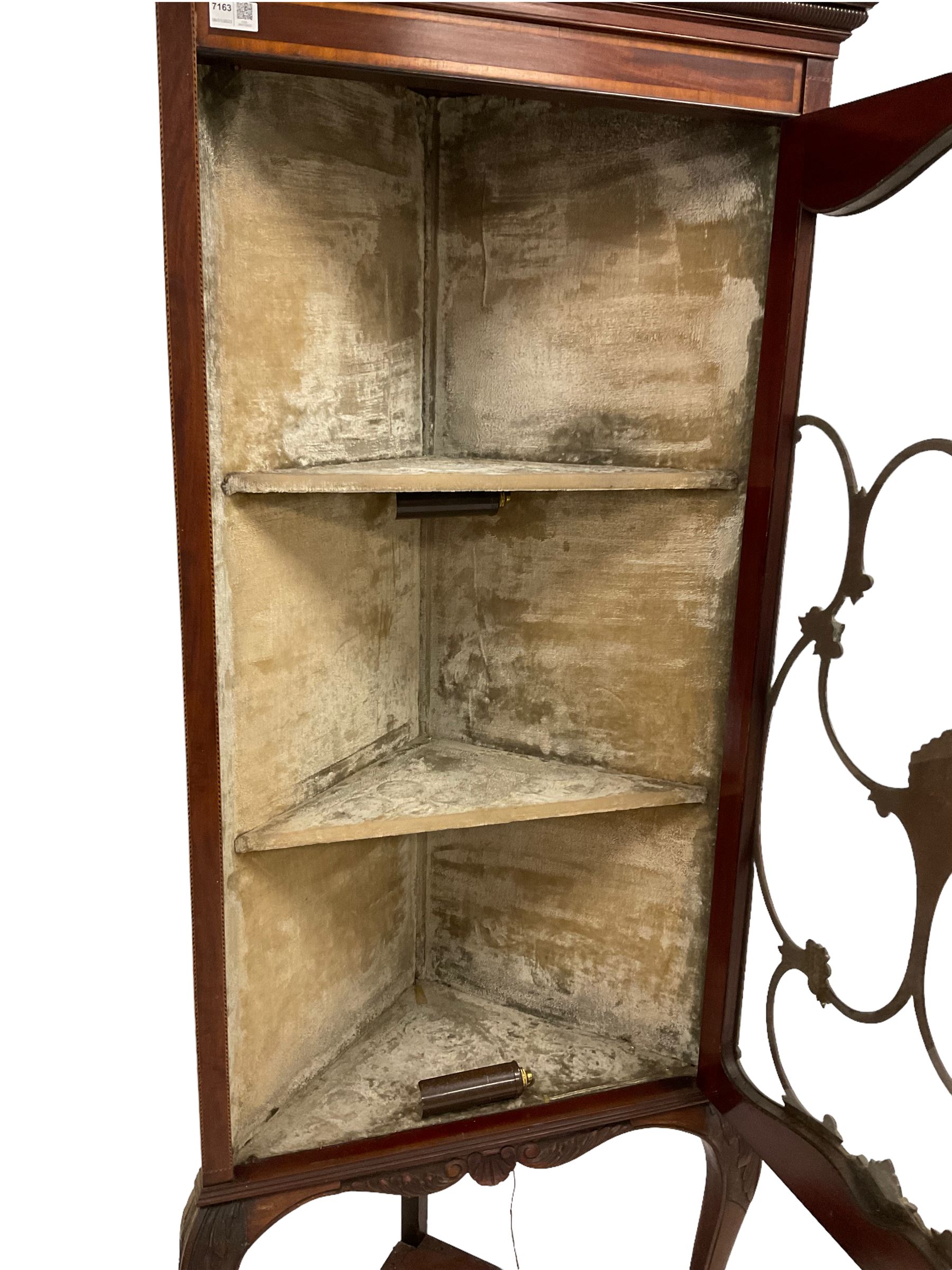 Edwardian inlaid mahogany corner display cabinet - Image 2 of 4