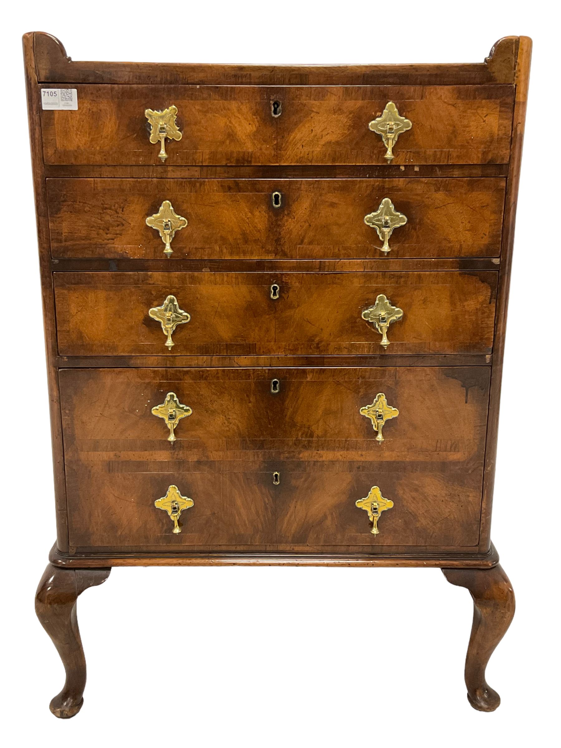 George III design walnut chest - Image 5 of 5