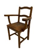 Acornman - Yorkshire oak carver elbow chair