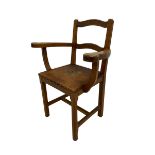 Acornman - Yorkshire oak carver elbow chair