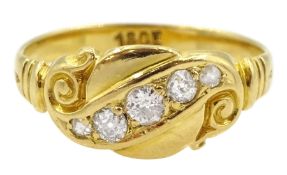Early 20th century 18ct gold graduating old cut diamond ring