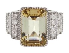 18ct white gold emerald cut tourmaline and round brilliant cut diamond
