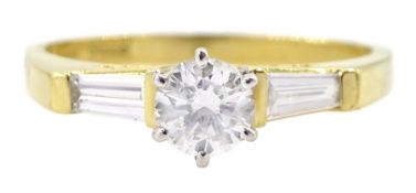 18ct gold round brilliant cut diamond ring