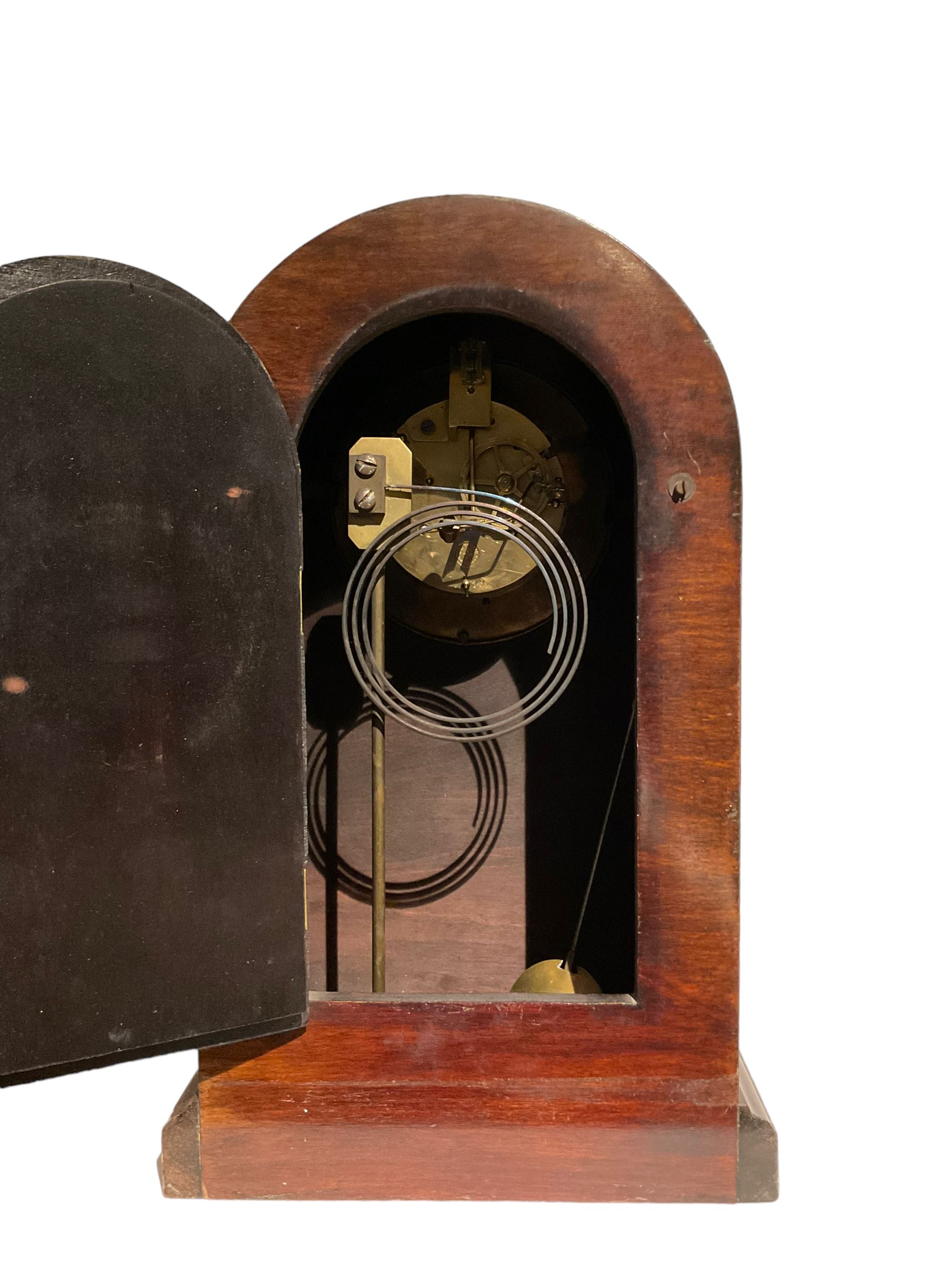 French - 19th-century 8-day mantle clock in a mahogany case - Image 2 of 6