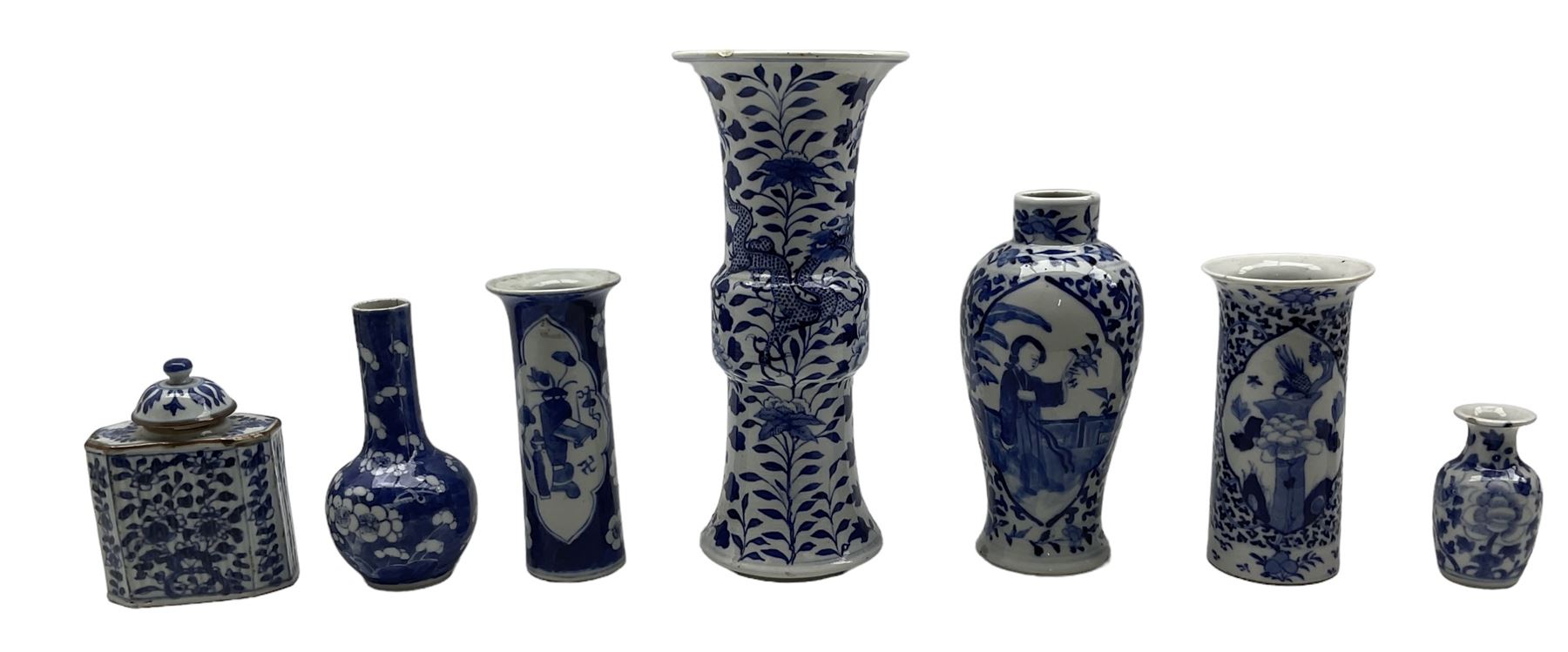 19th century Chinese blue and white Gu form vase - Image 2 of 3