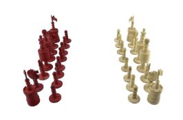Late 19th century Chinese carved bone chess set (32)