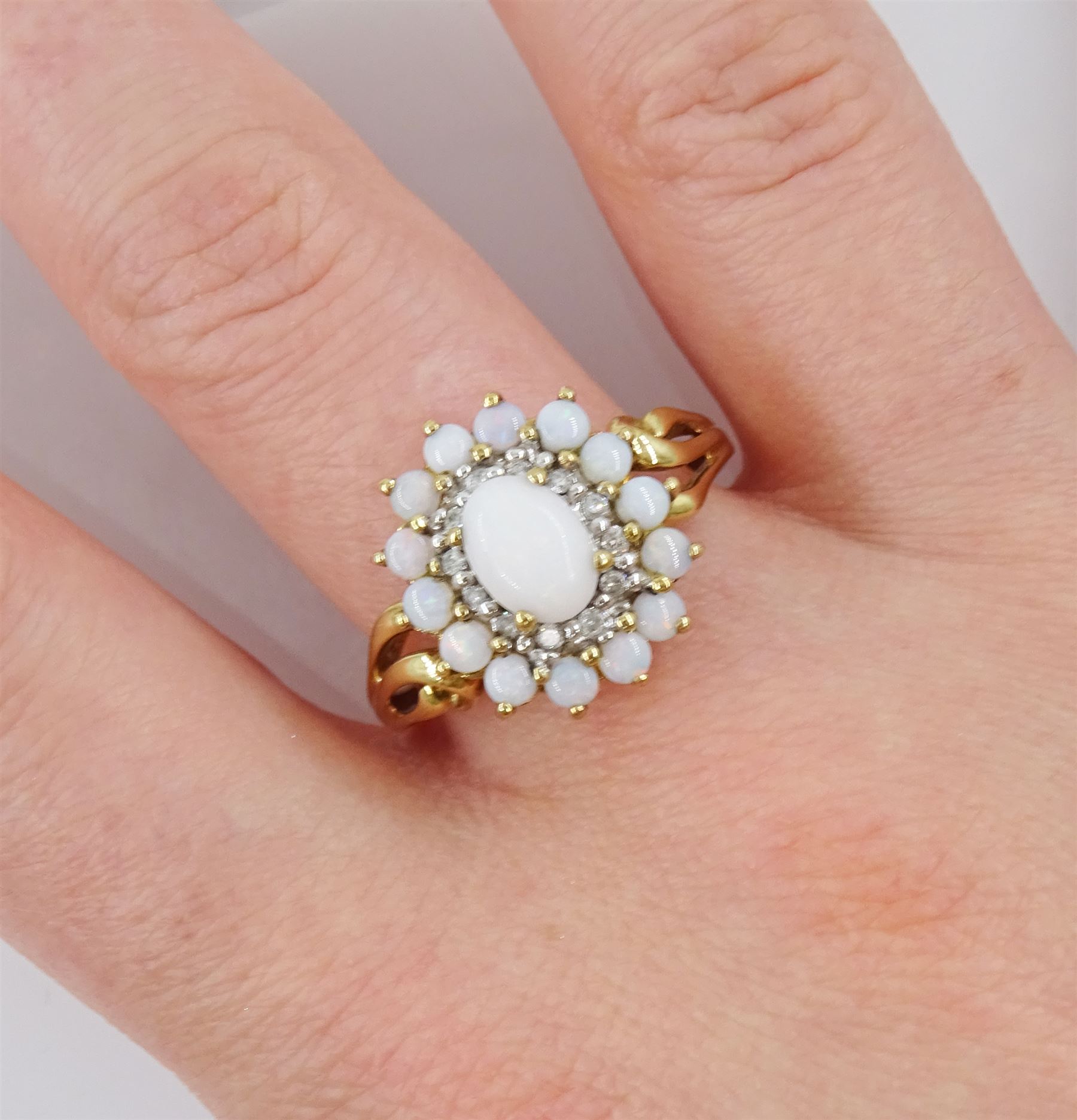 9ct gold opal and diamond cluster ring - Image 2 of 4