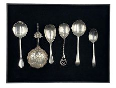 Dutch silver caddy spoon with embossed bowl