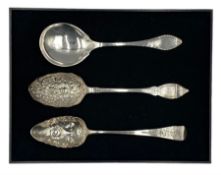 Victorian silver 'berry spoon' with engraved pointed finial London 1844
