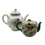 Late 18th century Worcester porcelain teapot painted with floral sprays and sprigs