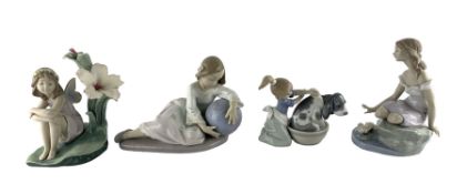 Lladro figure 'Reflections of Helena' No.7706 from the Priviledge Society