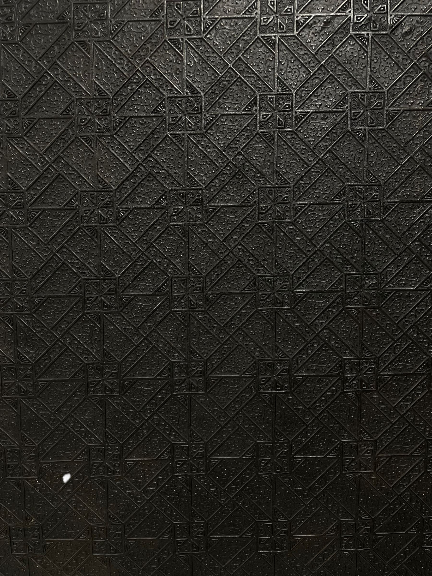 Late 19th century Aesthetic Movement screen or room divider - Image 15 of 17