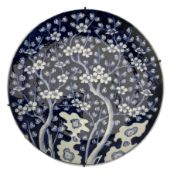Chinese Qing Dynasty blue and white Prunus Blossom pattern charger