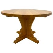 Knightman - oak dining table
