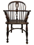 19th century elm and oak Windsor chair