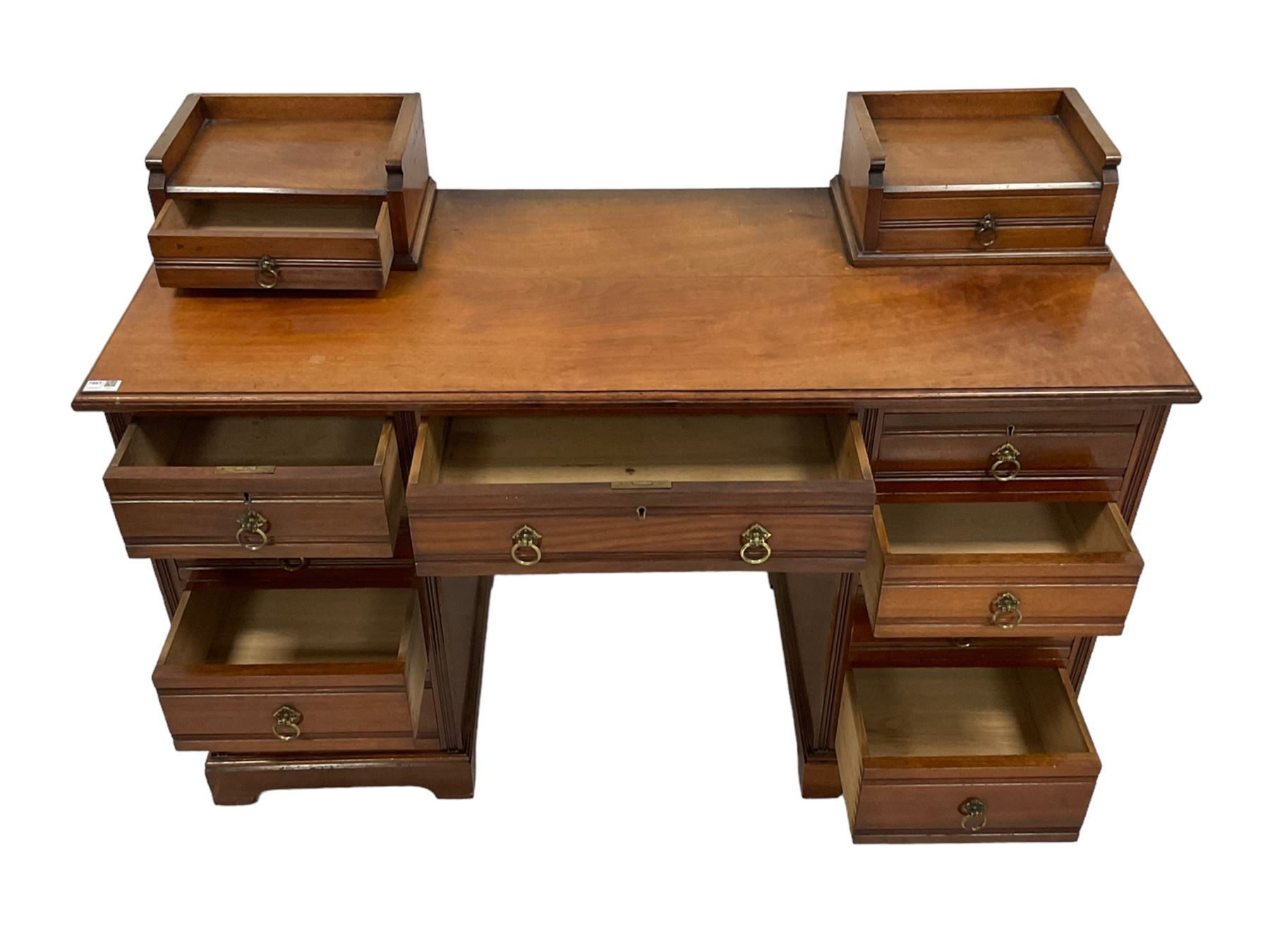 Edwardian walnut twin pedestal desk - Image 5 of 5