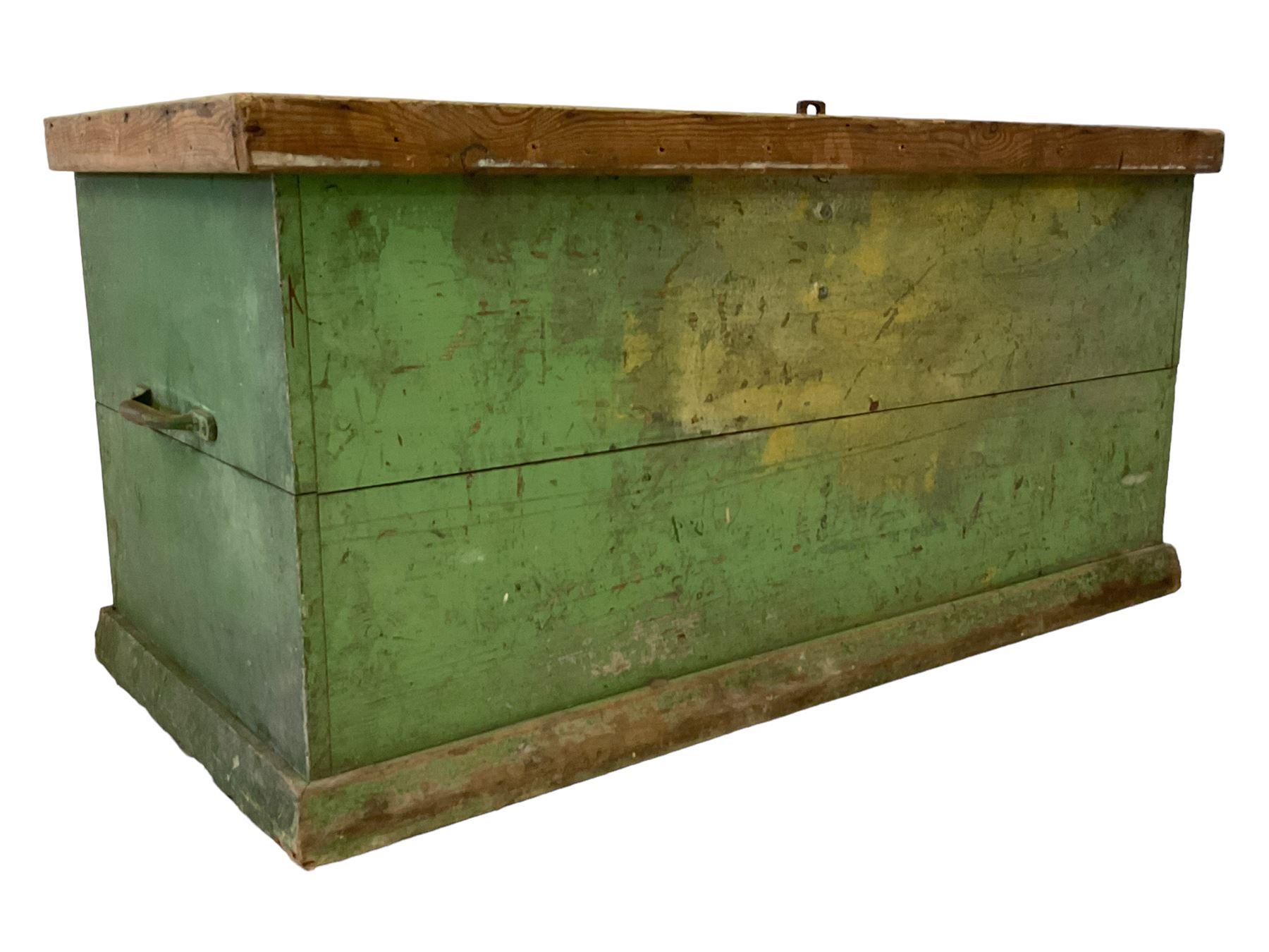 19th century green painted pine tool chest. the hinged lid enclosing tray with compartments - Image 4 of 5