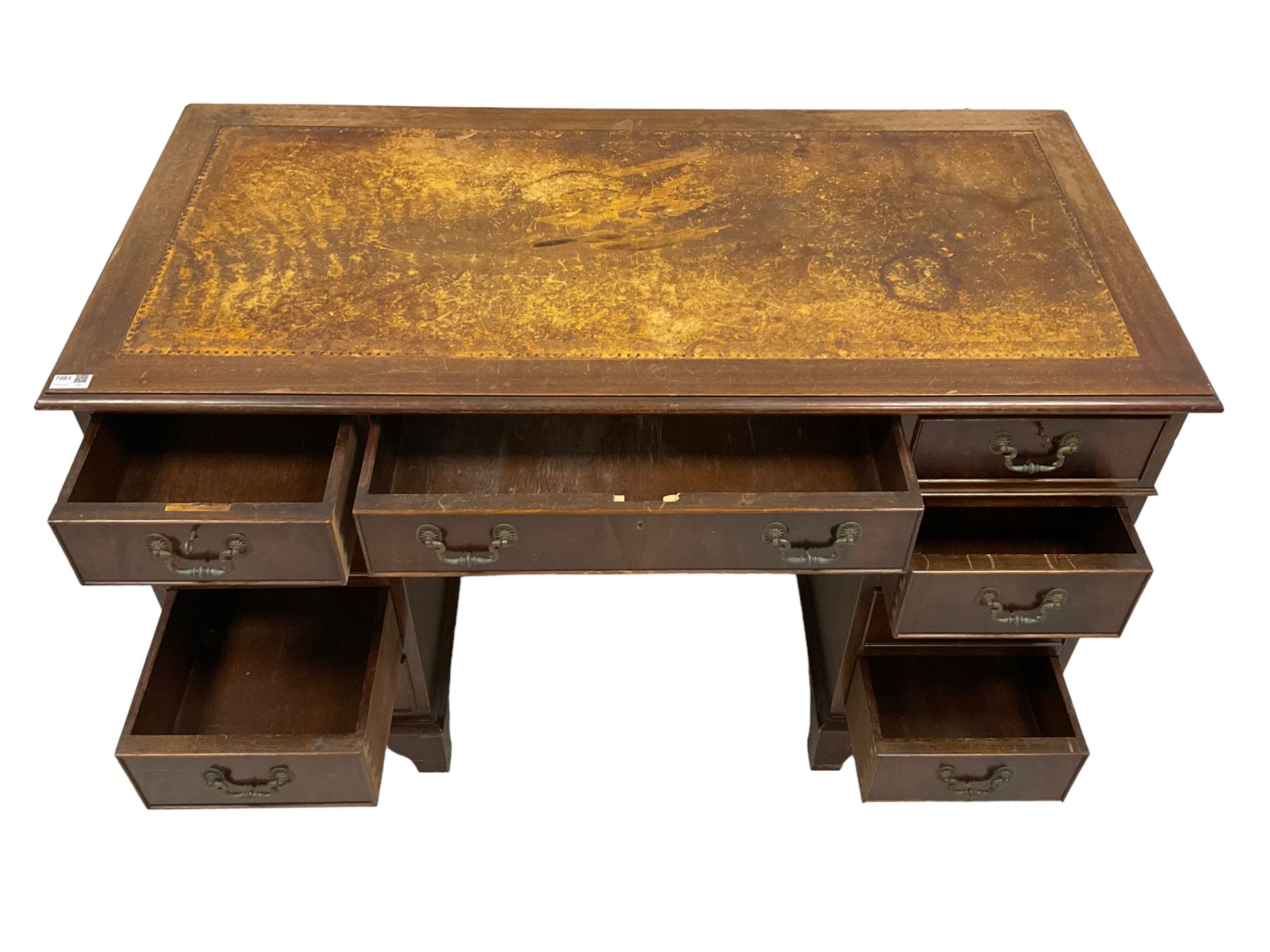 Edwardian mahogany twin pedestal desk - Image 4 of 4
