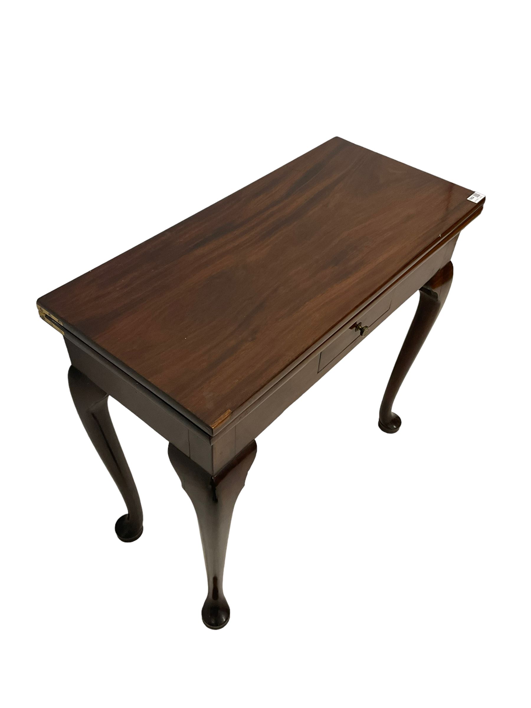 George III mahogany tea table - Image 4 of 7