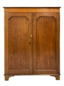 Early 19th century oak cupboard