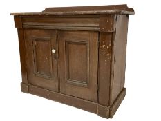 Victorian scumbled pine standing cupboard