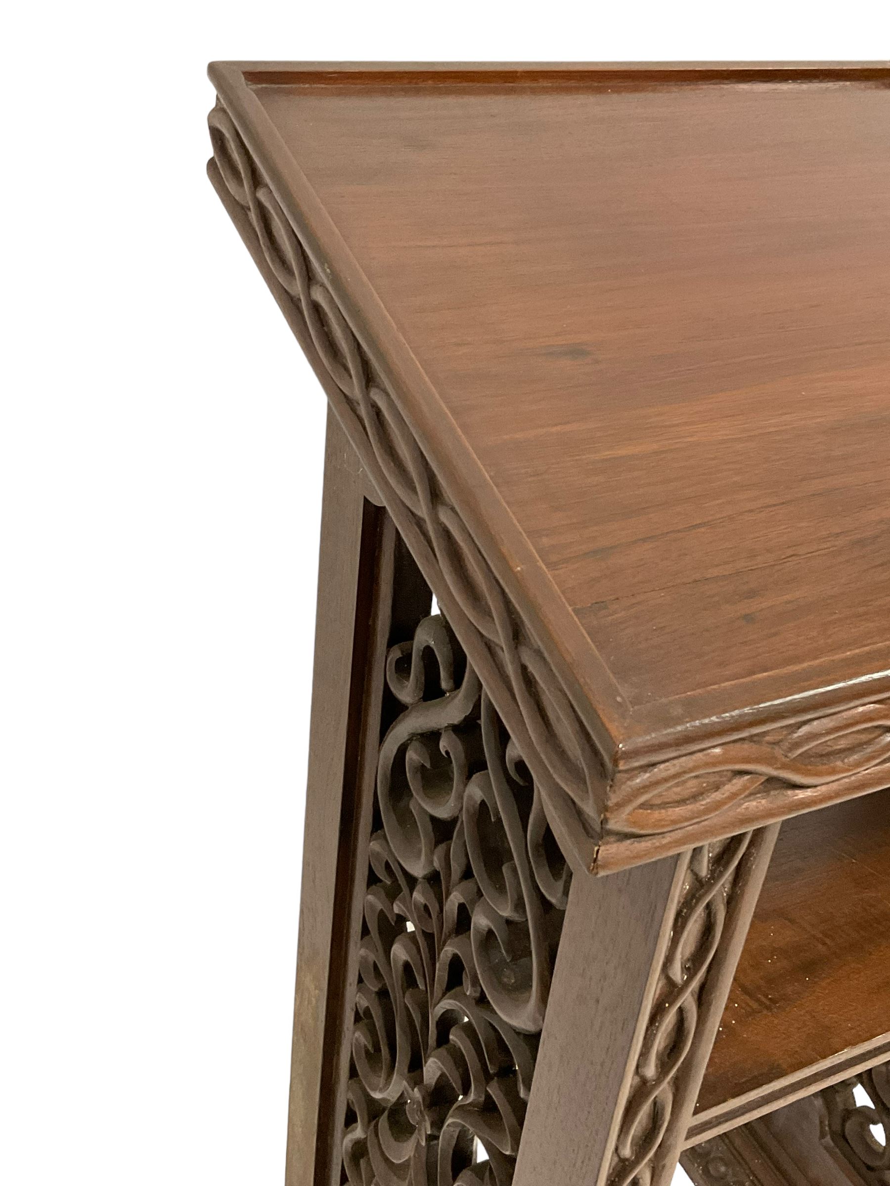 19th century walnut lectern - Image 3 of 7