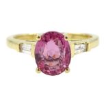 18ct gold oval pink sapphire ring