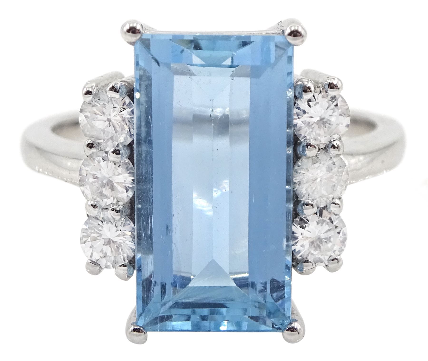 18ct white gold baguette cut aquamarine and six stone round brilliant cut diamond ring