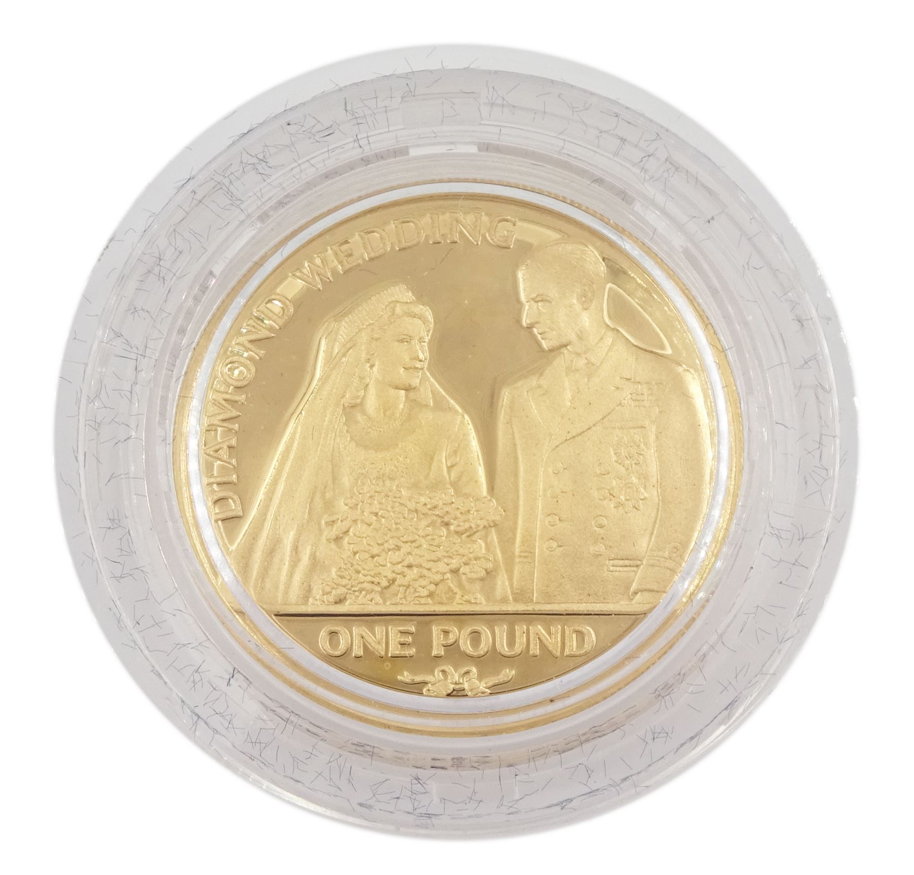 Queen Elizabeth II 2007 Gibraltar 22ct gold one pound coin commemorating 'The Diamond Wedding Annive - Image 3 of 3