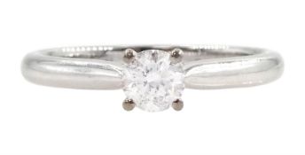 18ct white gold single stone round brilliant cut diamond ring