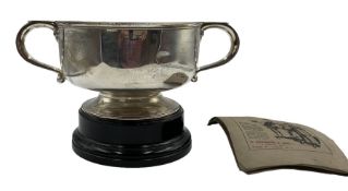 Edwardian silver two handled trophy 'Badsworth Hunt Point to Point presented by Mr Hope Barton' D20c