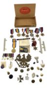 Pair of WWI medals to Gnr. J.H.Wright R.A. 167213 comprising War and Victory medals