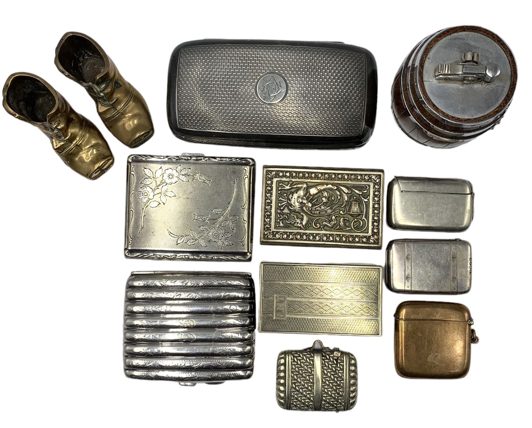 Collection of smoking paraphernalia to include a Victorian silver-plated pocket cigar case