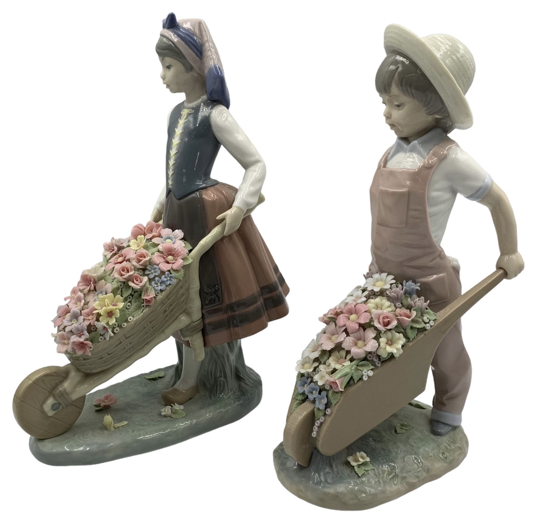 Lladro figure 'A barrel of Blossoms' No.1419 and another 'Little Gardener' No.1283 (2) - Image 2 of 6