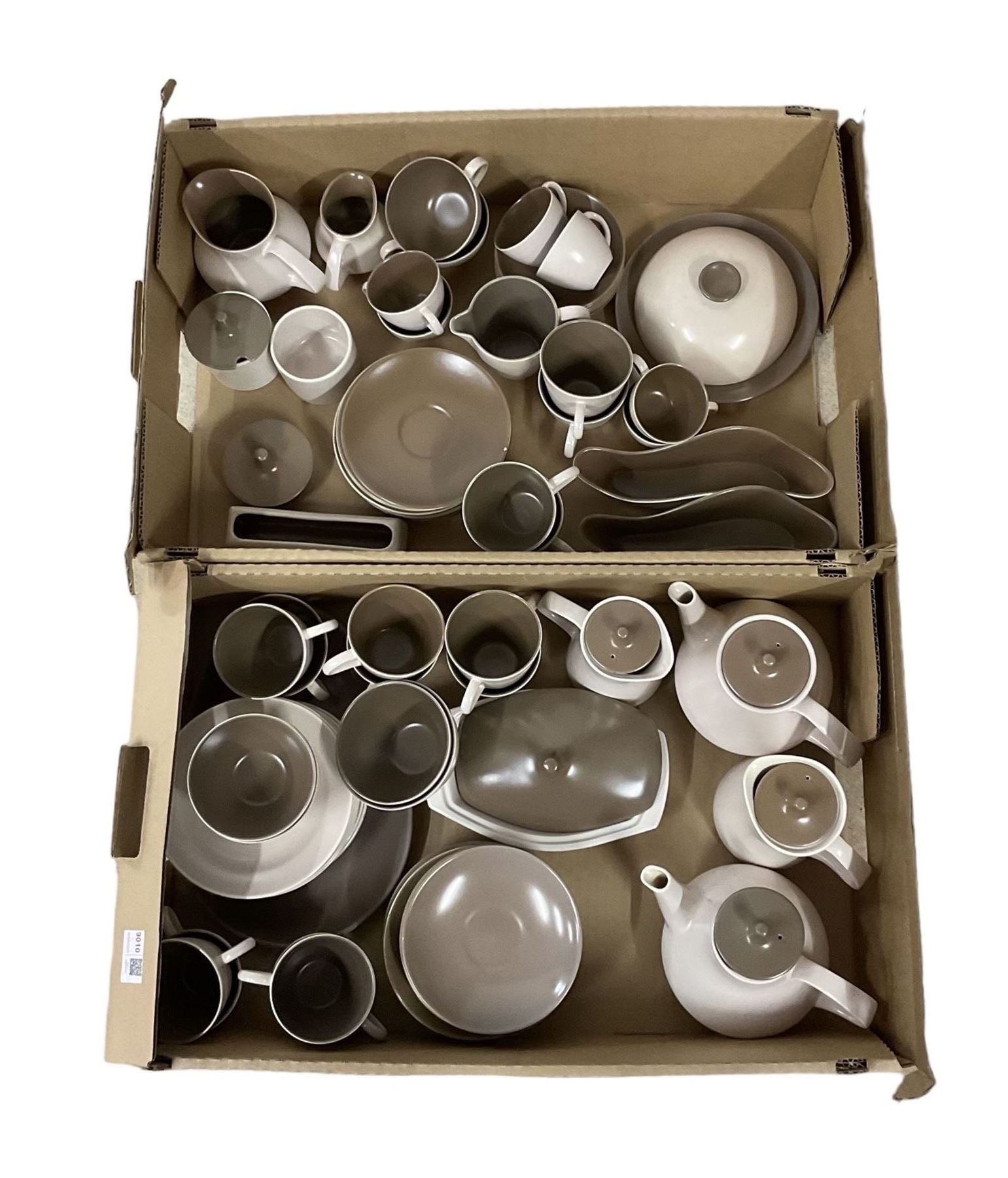 Quantity of Poole pottery tea and coffee ware decorated in brown and beige 78 pieces