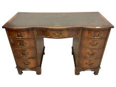 Georgian design mahogany two pedestal desk