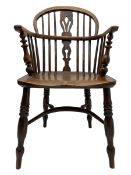 19th century elm and ash Windsor armchair