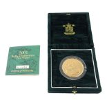 Queen Elizabeth II 2001 gold brilliant uncirculated five pound coin