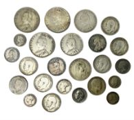Approximately 140 grams of Great British pre 1920 silver coins