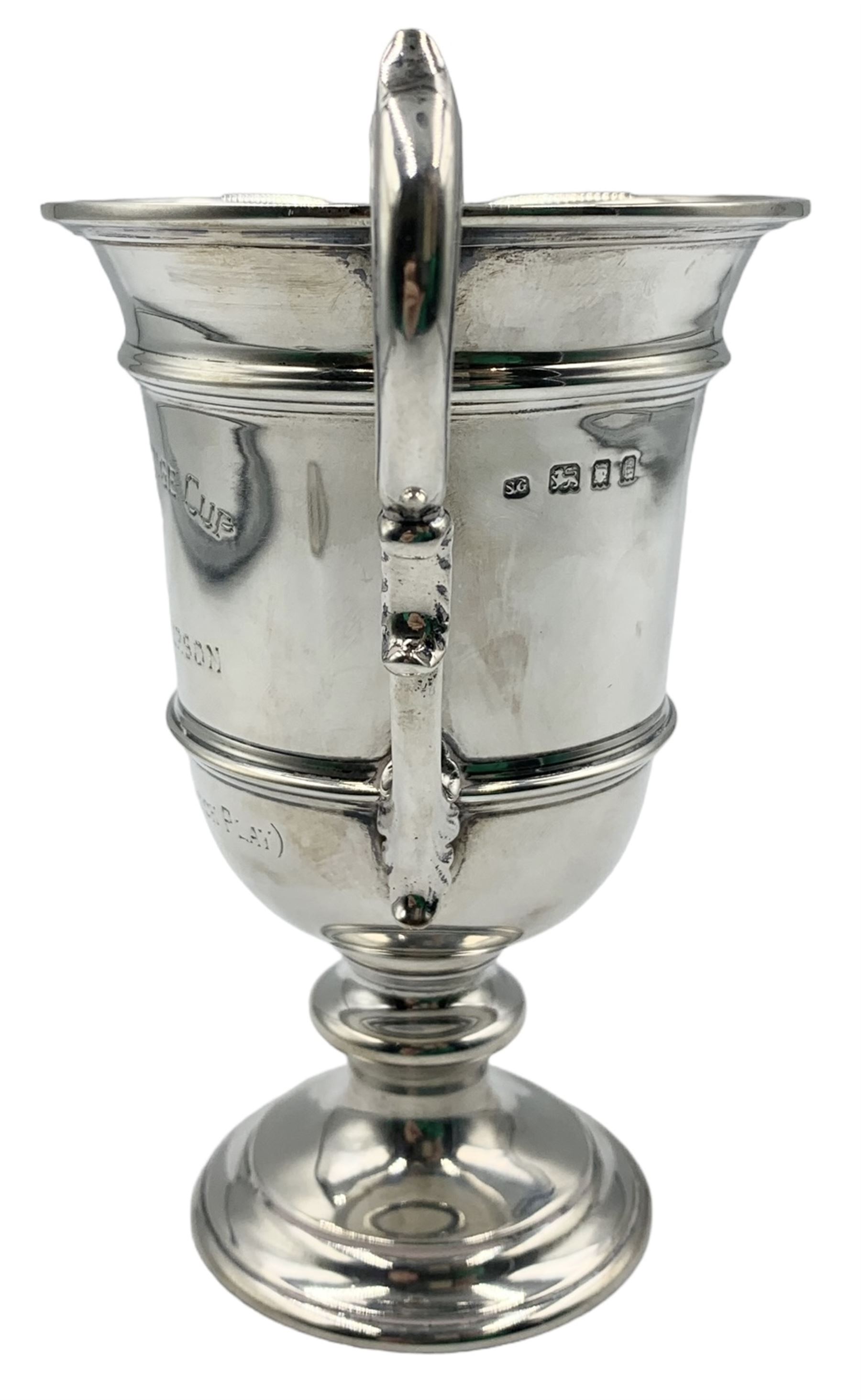 George V silver twin handled trophy with inscription 'Landale Challenge Cup - Image 4 of 6