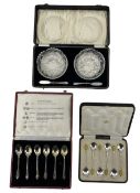 Cased set of six Art Deco silver coffee bean spoons by Viner's Ltd