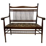 Early 20th century oak spindle back bench