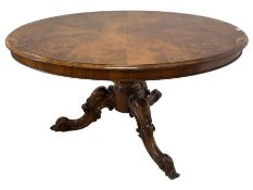 Victorian figured walnut loo table