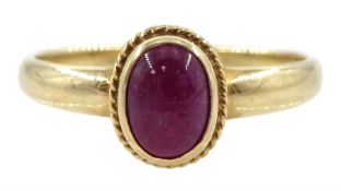 9ct gold single stone cabochon ruby ring