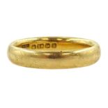 Early 20th century 18ct gold wedding band