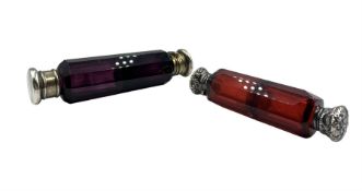 Victorian amethyst facet cut glass double ended scent flask with silvered metal mounts L11cm and a r