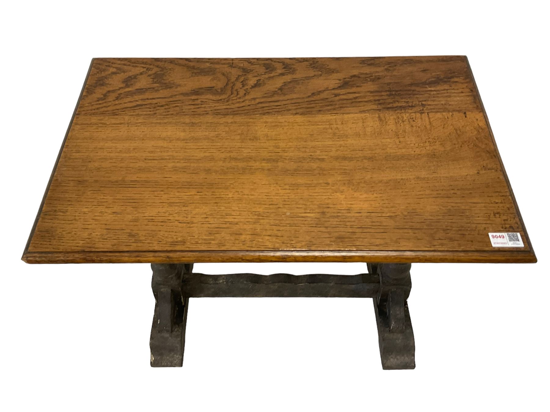 Small oak table - Image 3 of 3
