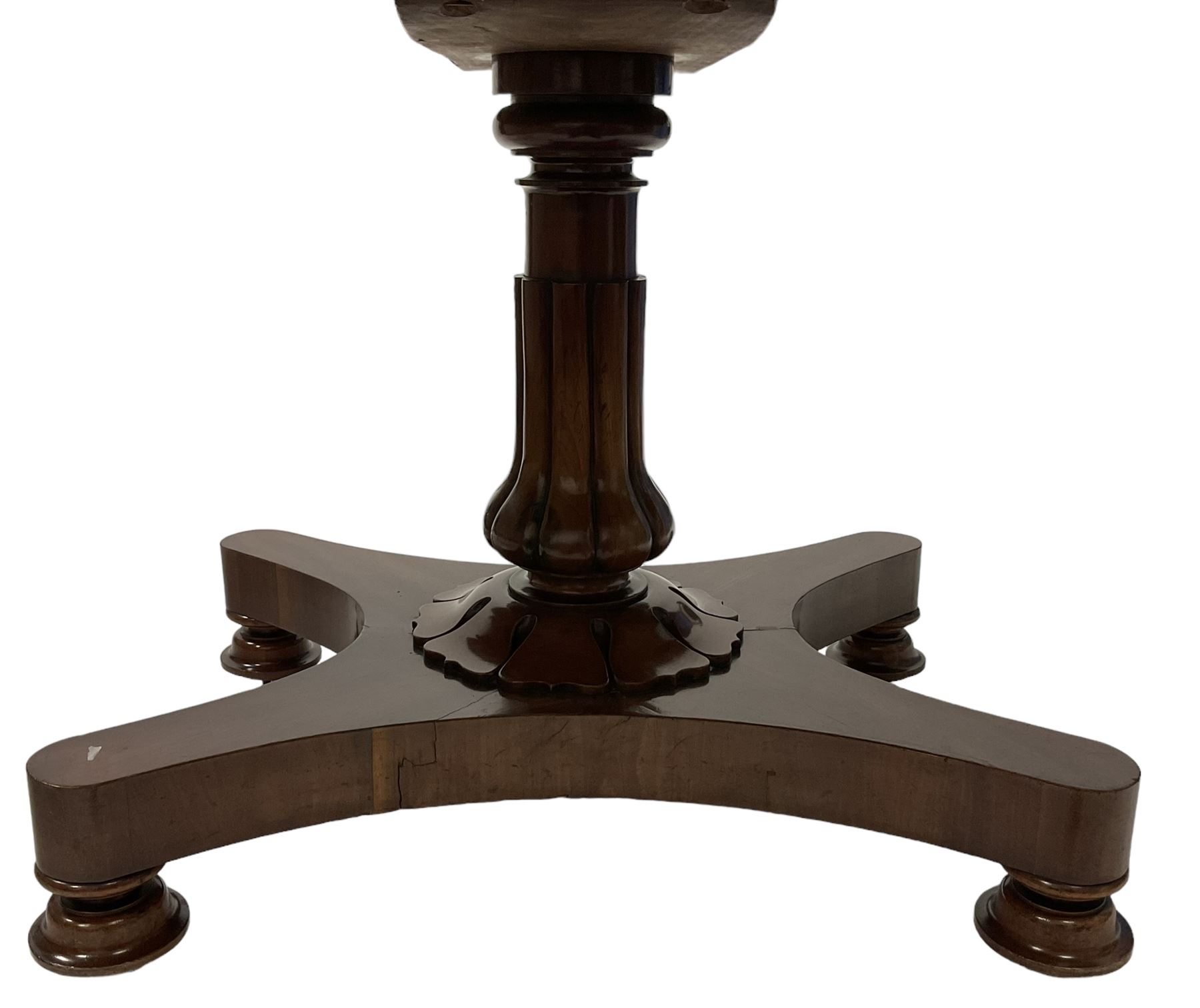 19th century mahogany rectangular drop-leaf table - Image 9 of 11